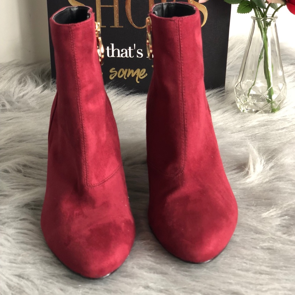 Top Shop Berry Suede Vegan Gold Side Zip Bootie - Picture 3 of 8